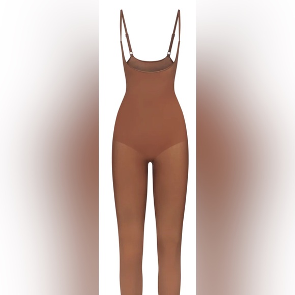 NWT SKIMS Everyday Sculpt Open Bust Catsuit Jasper Size XXS - Picture 3 of 11